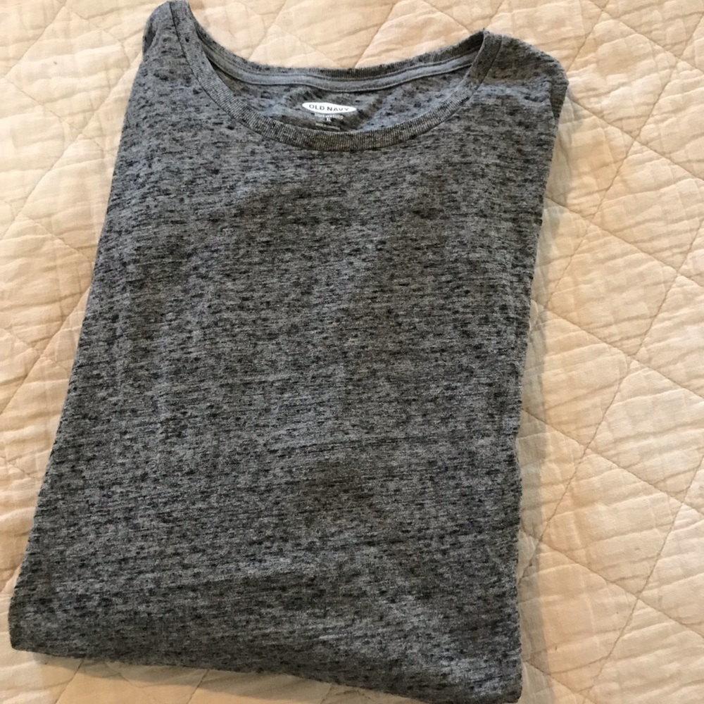👕OLD NAVY Long Sleeve Tee